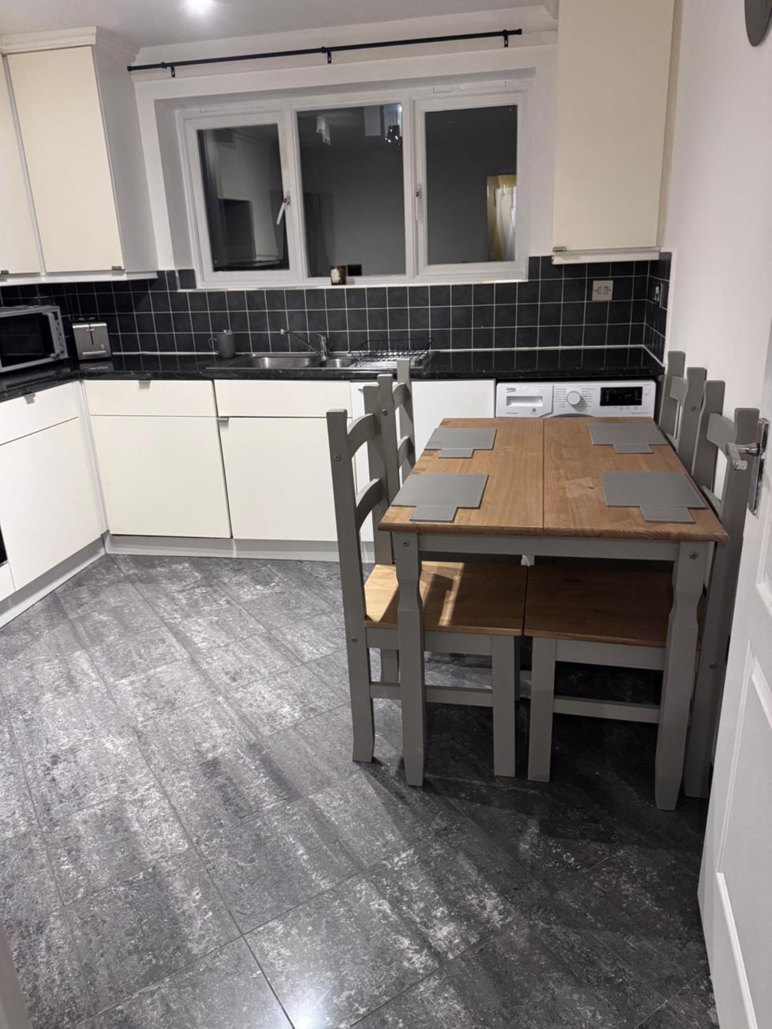 Hogwarts Apartment Abbots Langley Εξωτερικό φωτογραφία